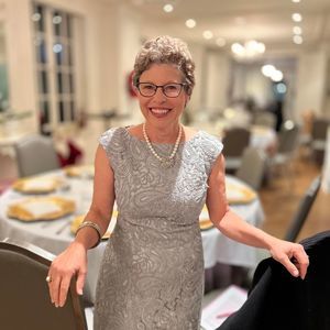 Meet your Posher, April